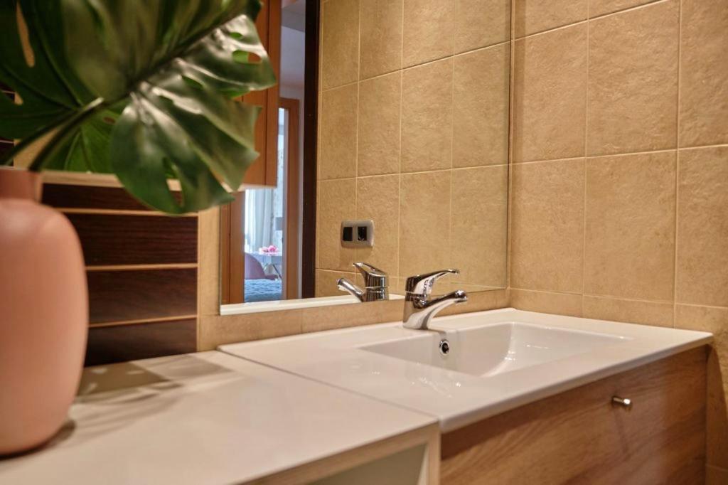 Apartamento Plaza España Zaragoza Exterior foto
